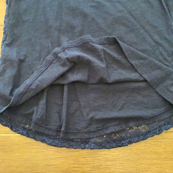Lace front Abercrombie kids navy girls top - Picture 4 of 4